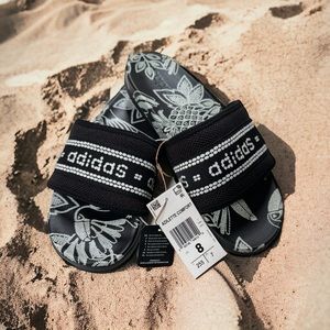 Adidas Slip-Ons Brand New with Tags Size 8